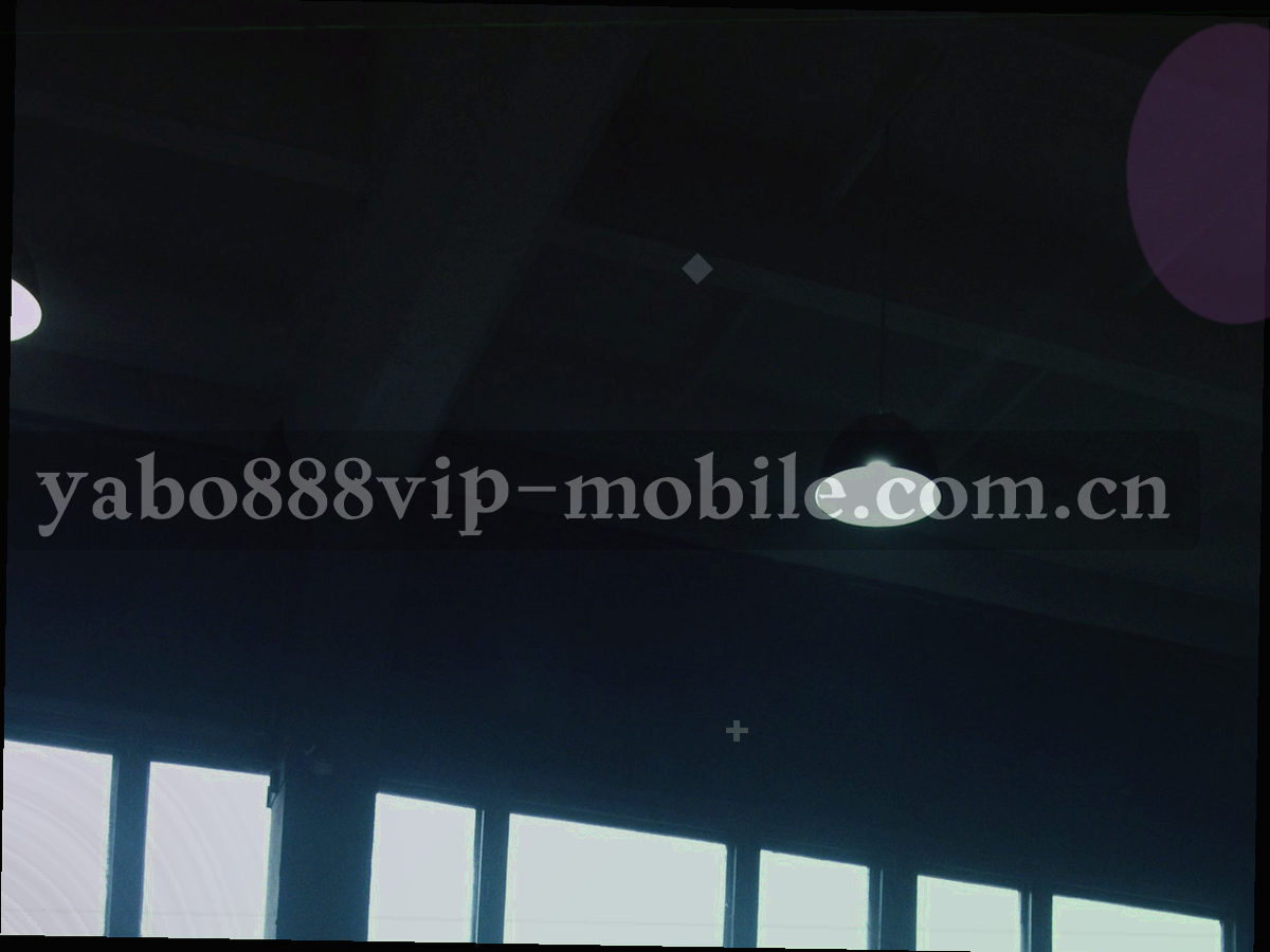 等距方格矩阵，部分方格以橙色与青色标记，无人物